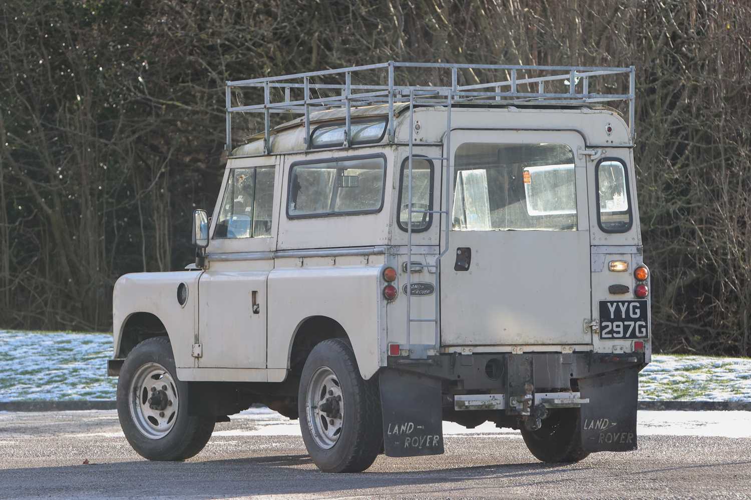 Alpine Windows Land Rover Lot 141 - 1969 Land Rover 88 Series IIA