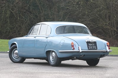 Lot 152 - 1966 Jaguar 420