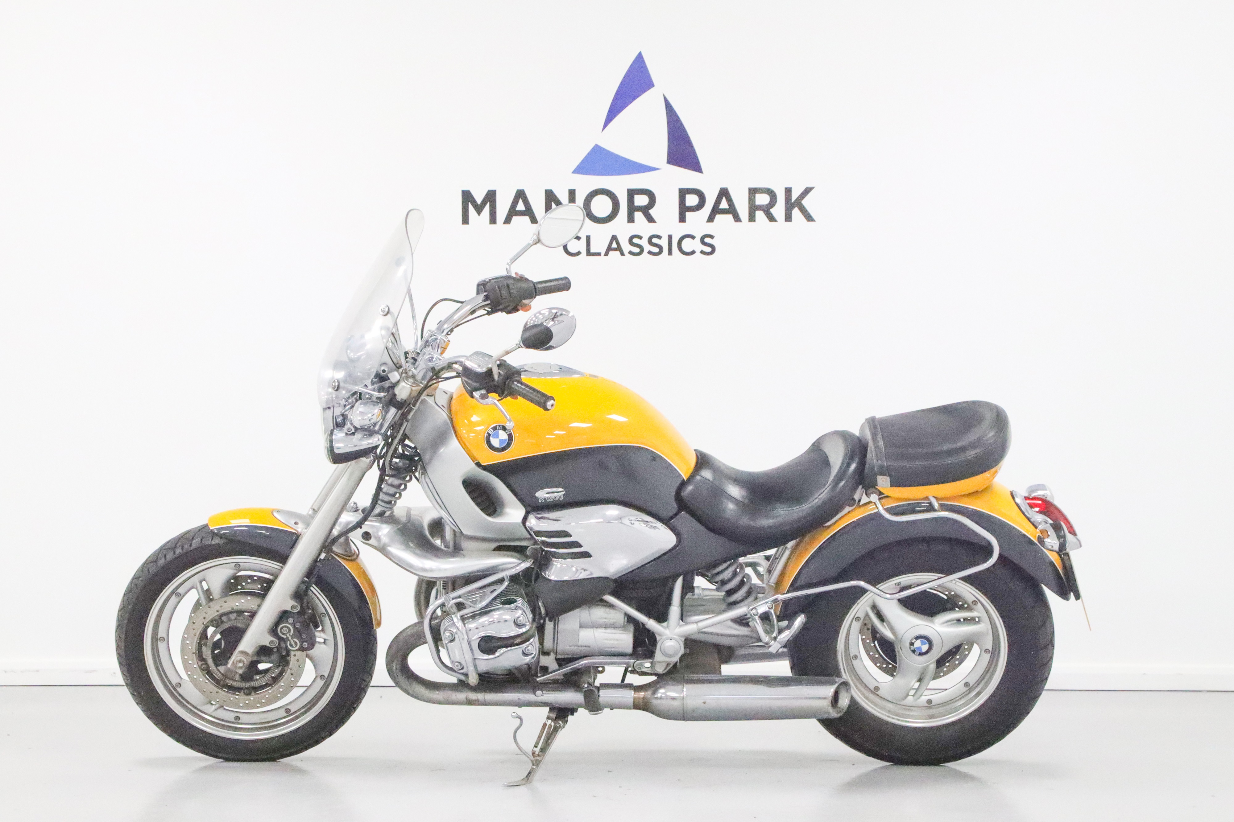 Lot 17 - 2003 BMW R1200C