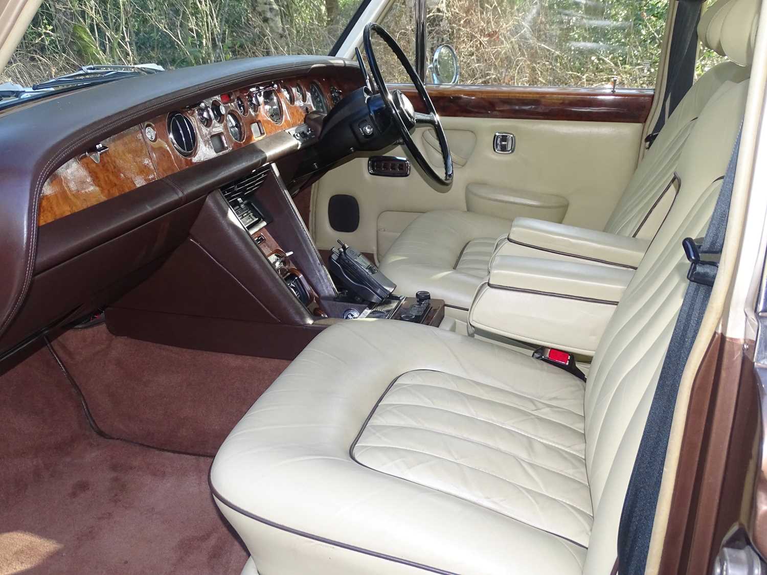 Lot 52 - 1976 Rolls-Royce Silver Shadow