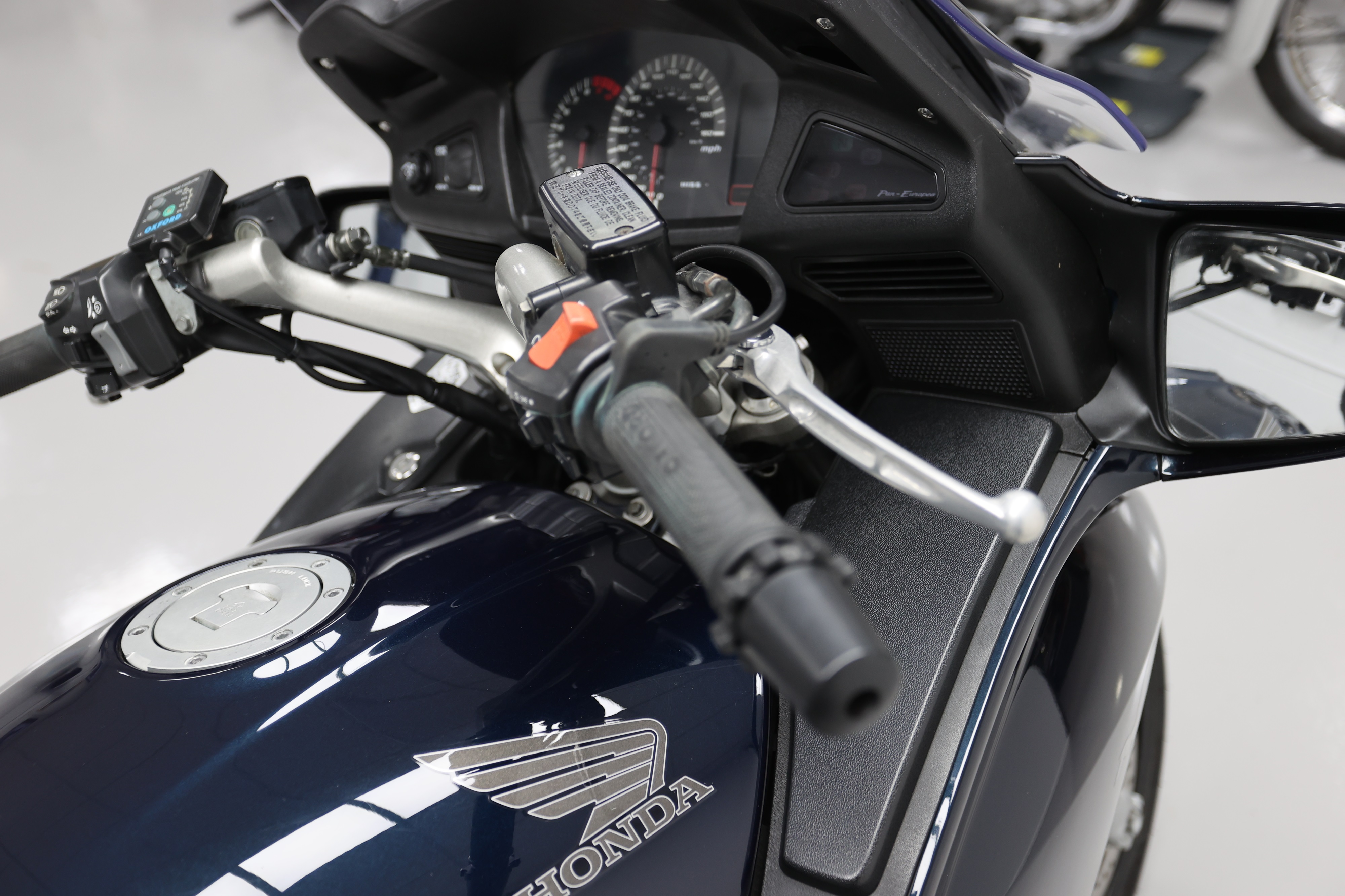 Lot 1 - 2002 Honda ST1300 Pan European