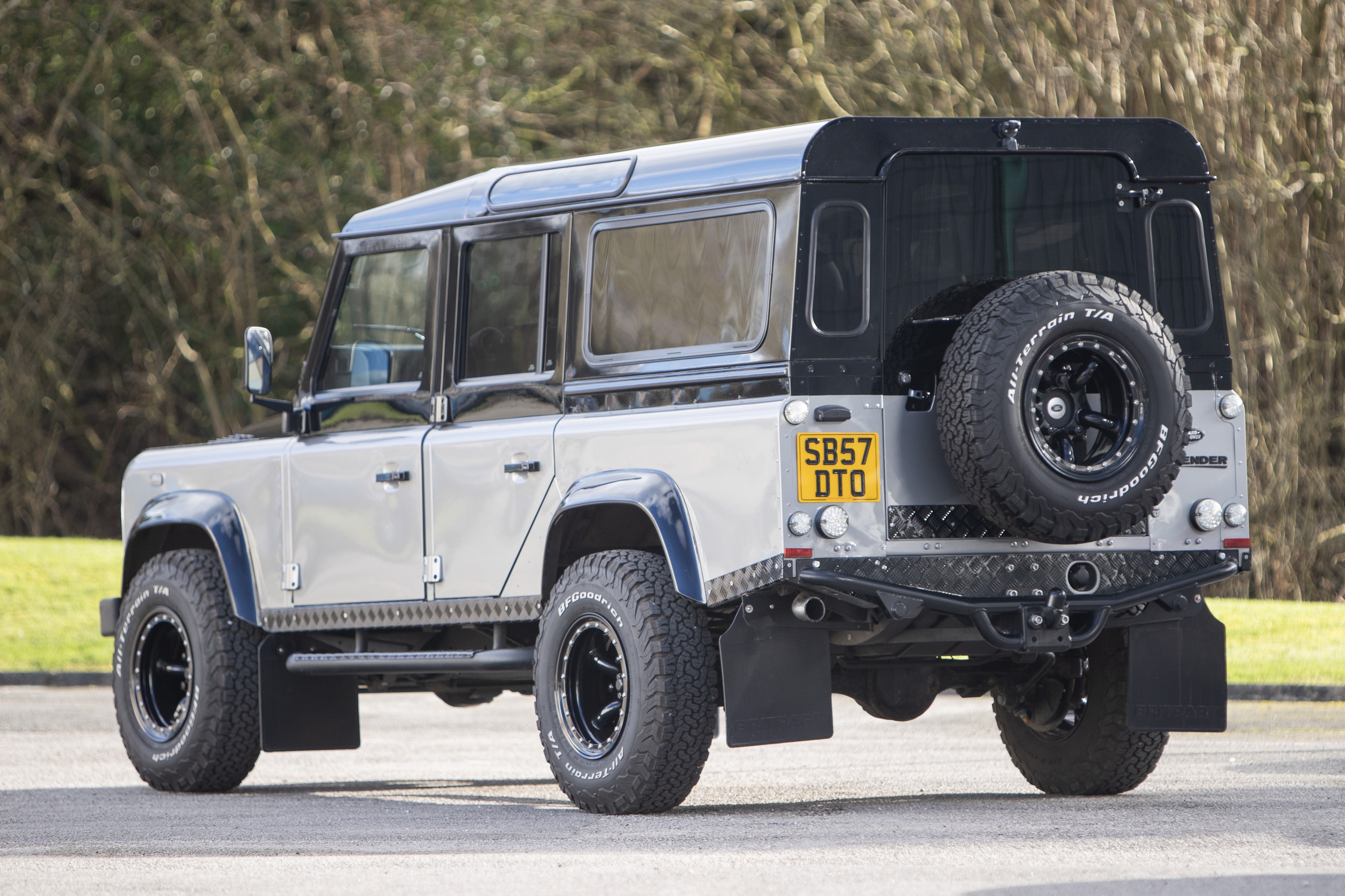 Range Rover Defender 2007 Lot 133 - 2007 Land Rover Defender 110 XS