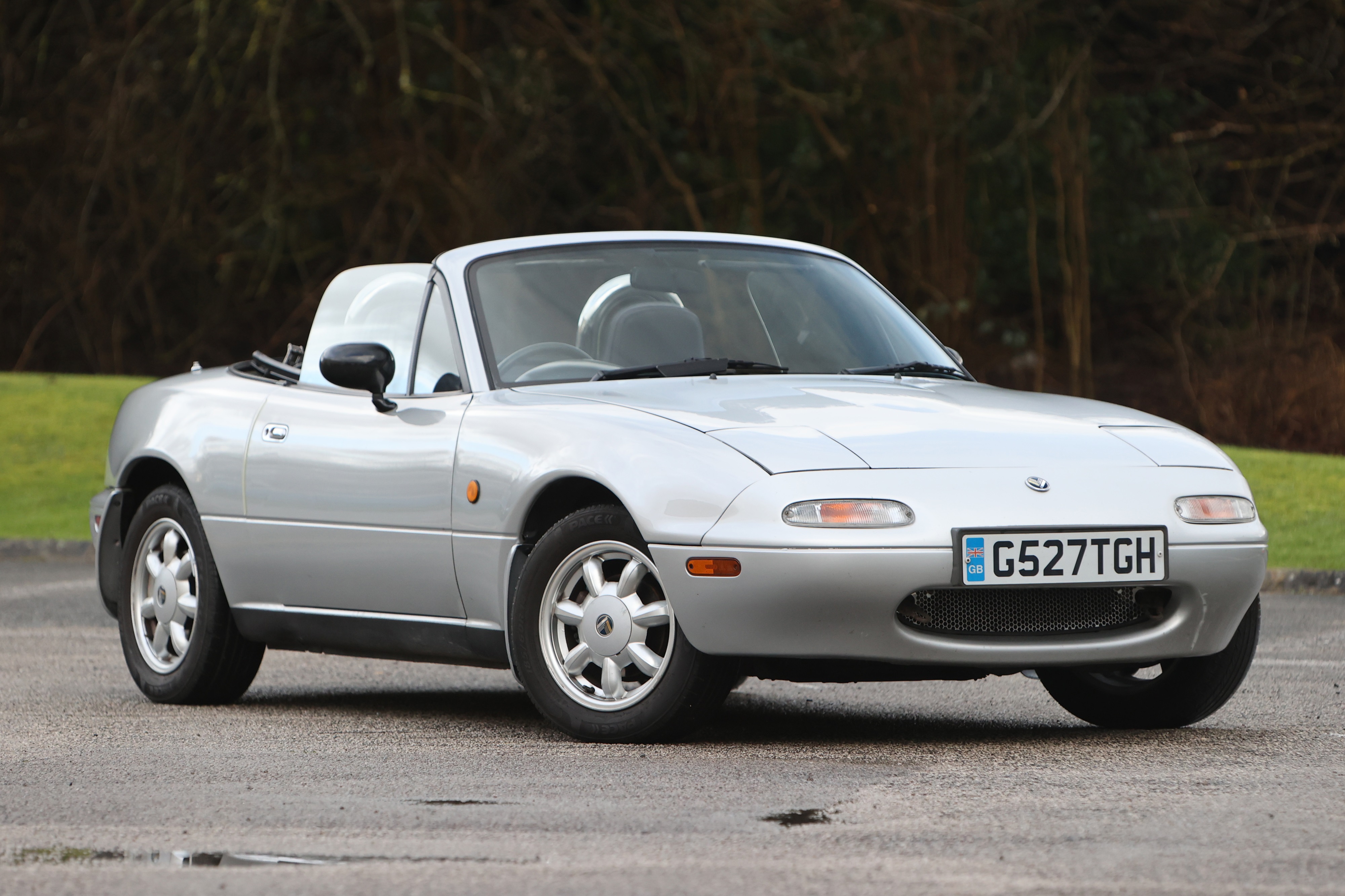 Lot 101 - 1990 Eunos 1.6 Roadster Lot 101 - 1990 Eunos 1.6 Roadster