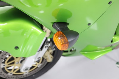 Lot 52 - 2000 Kawasaki ZX-12R Ninja