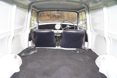 Lot 172 - 1961 Morris Mini Van