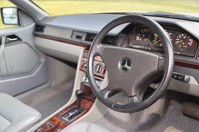 Lot 149 - 1992 Mercedes-Benz 230 CE