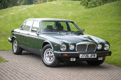 Lot 62 - 1992 Daimler Double Six