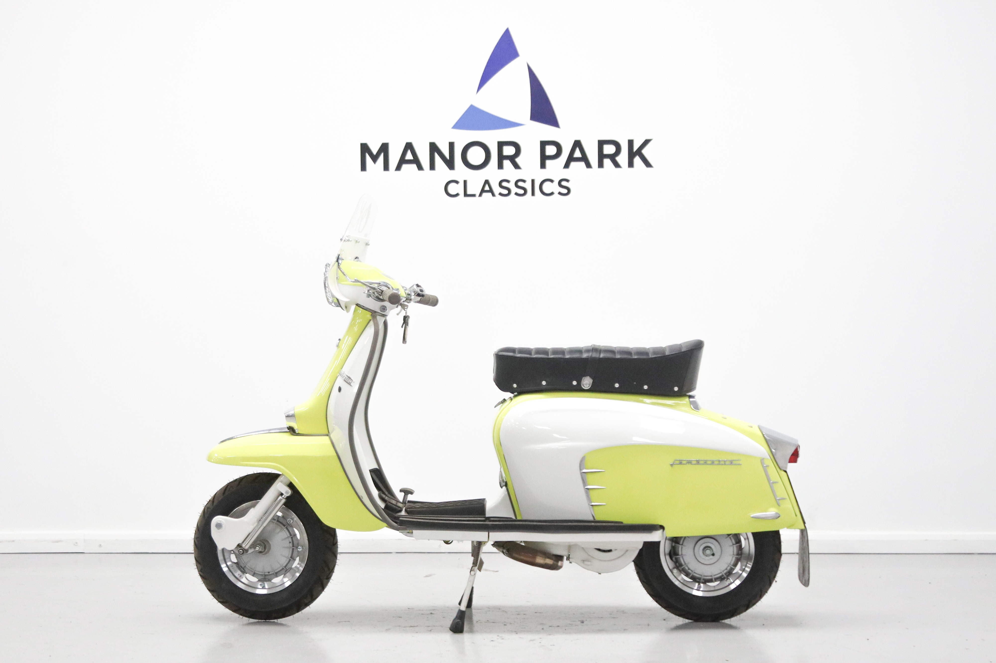 Lot 5 - 1962 Lambretta Li125 Special Lookalike