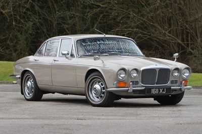 Lot 130 - 1971 Daimler Sovereign 4.2