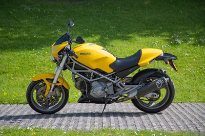 Lot 46 - 2005 Ducati Monster 800