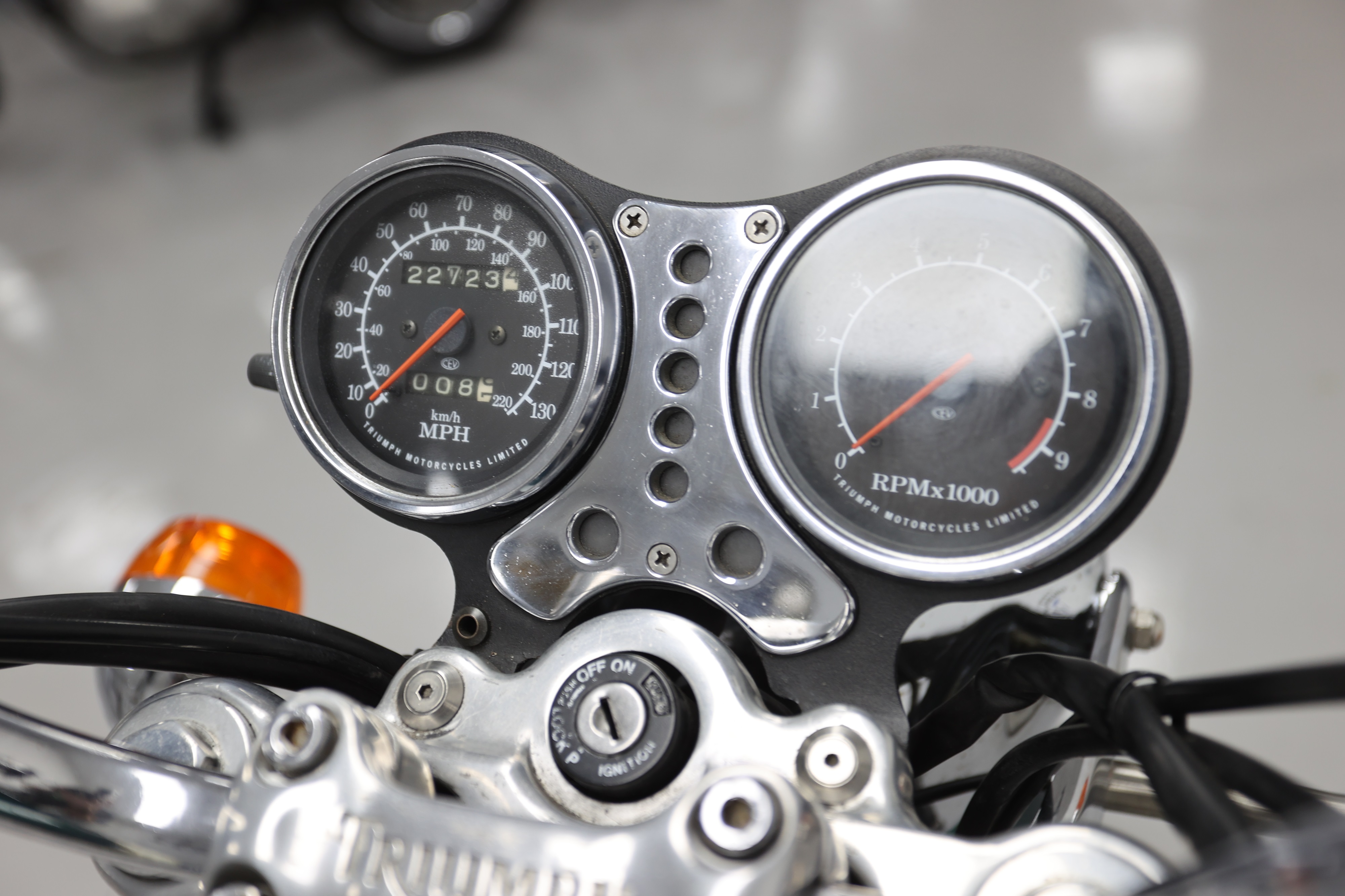 Triumph Thunderbird 900 T309RT [2000] - Zündspule Mit