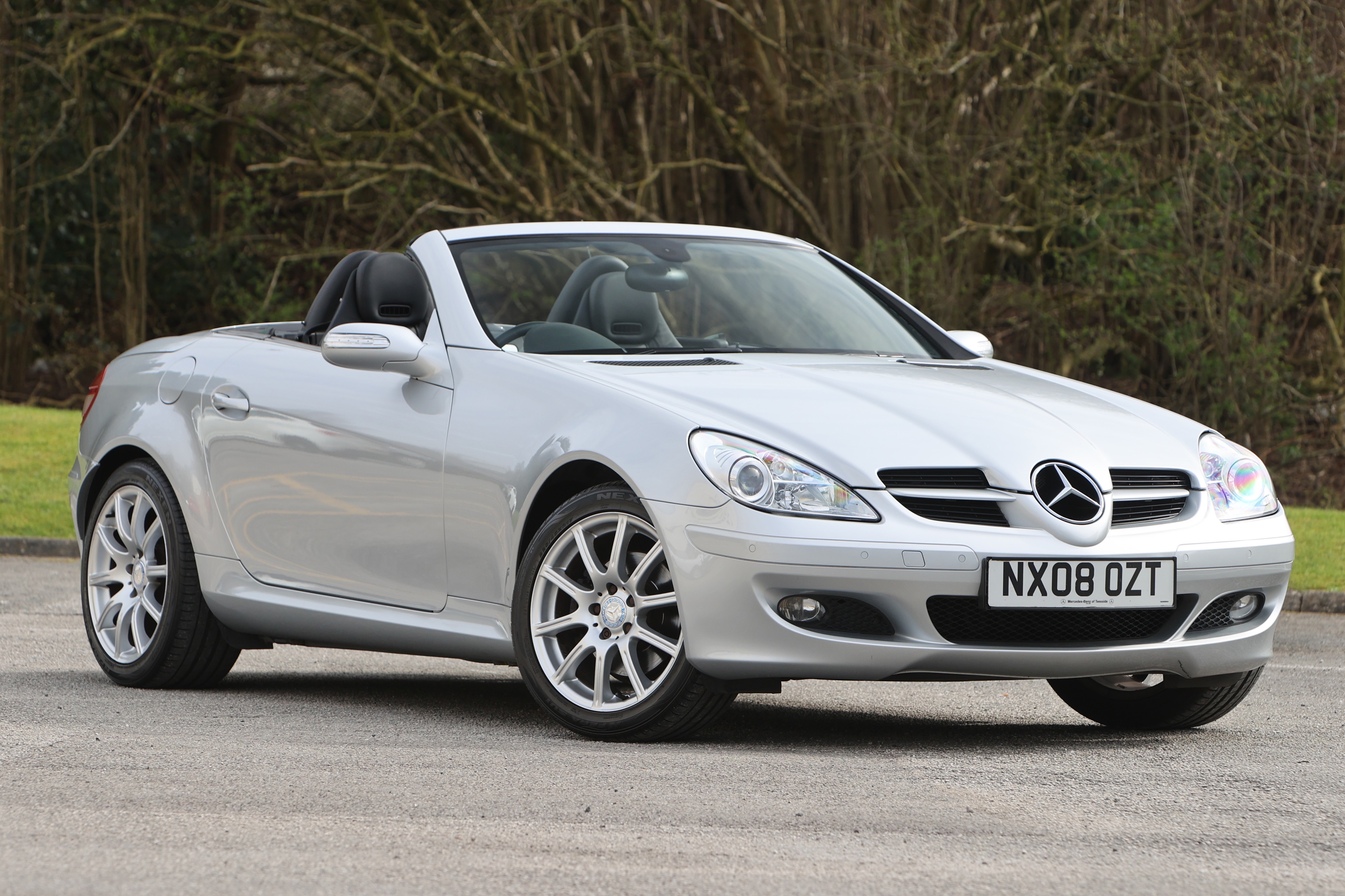 ディーラー特注　Mercedes-Benz SLK-Klasse(R 171) ディーラー特注 Mercedes-Benz SLK-Klasse(R 171) - メルカリ