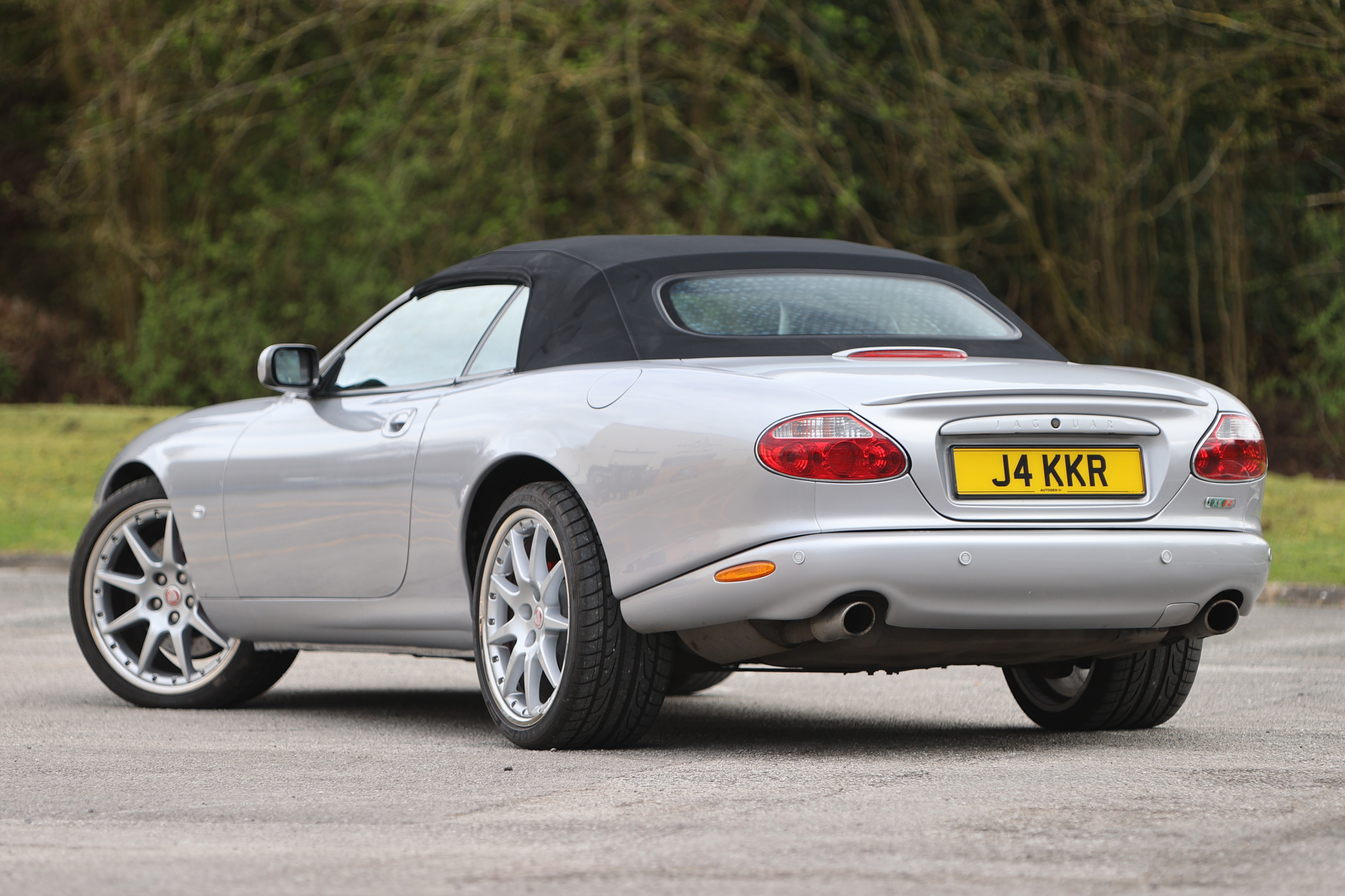 Lot 175 - 2004 Jaguar XKR 400 Convertible