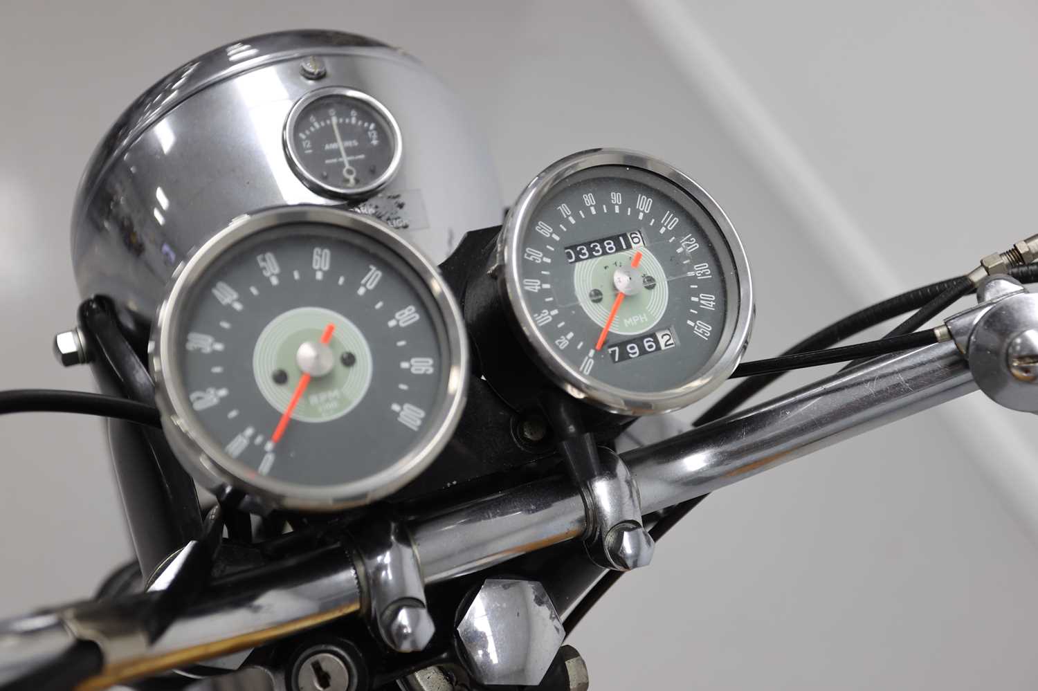 Drapeau / Bannière Triumph TR6 Trophy - Neuf En Polyester - Décoration Murale Moto