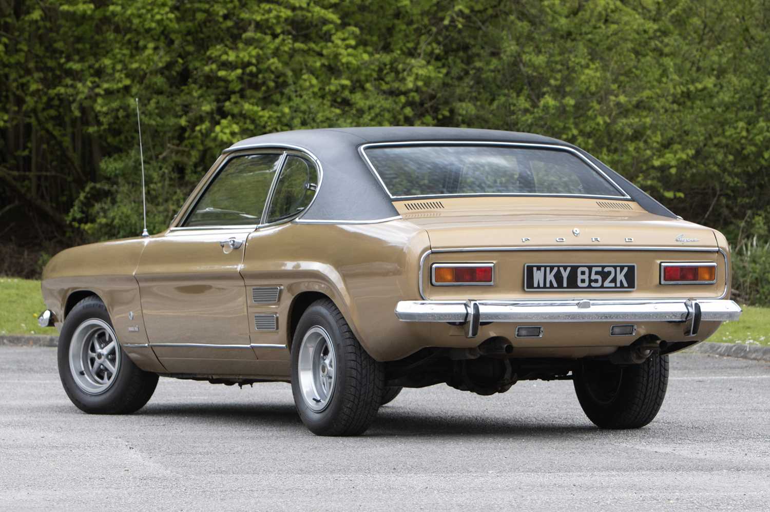 Lot 135 - 1972 Ford Capri 3000 GT XL