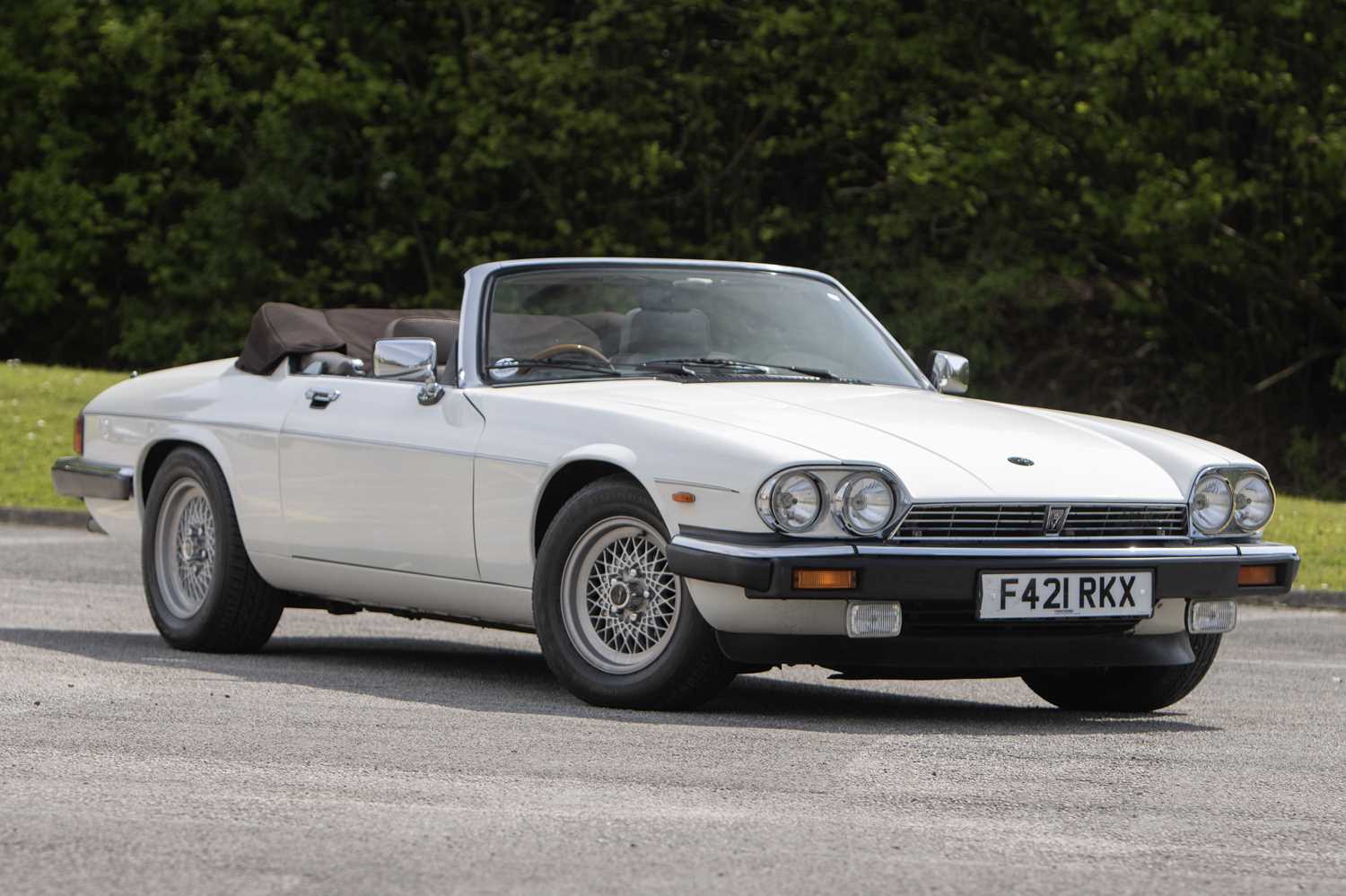 Lot 141 - 1988 Jaguar XJ-S 5.3 Convertible