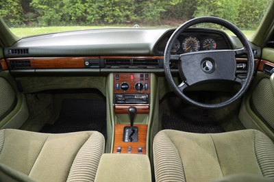 Lot 1981 Mercedes-Benz 380 SEL