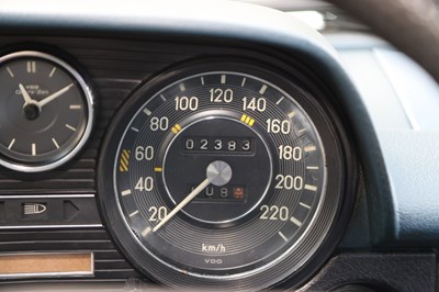 Lot 1974 Mercedes-Benz 280 CE