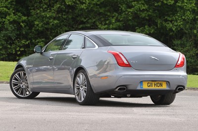 Lot 2010 Jaguar XJ L 3.0d V6 Portfolio