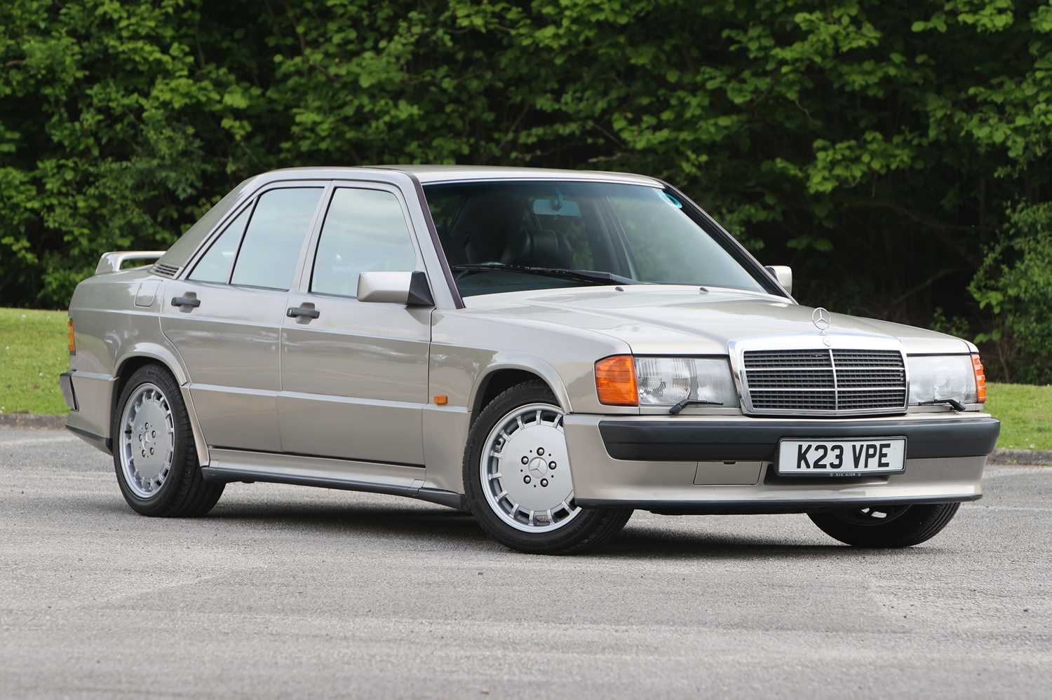 128 - 1992 Mercedes-Benz 190 E 2.5