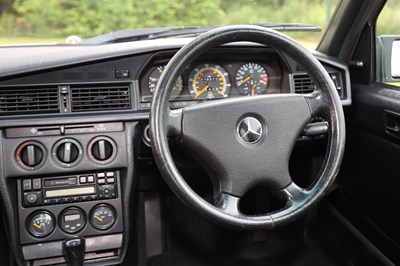 Lot 1992 Mercedes-Benz 190 E 2.5