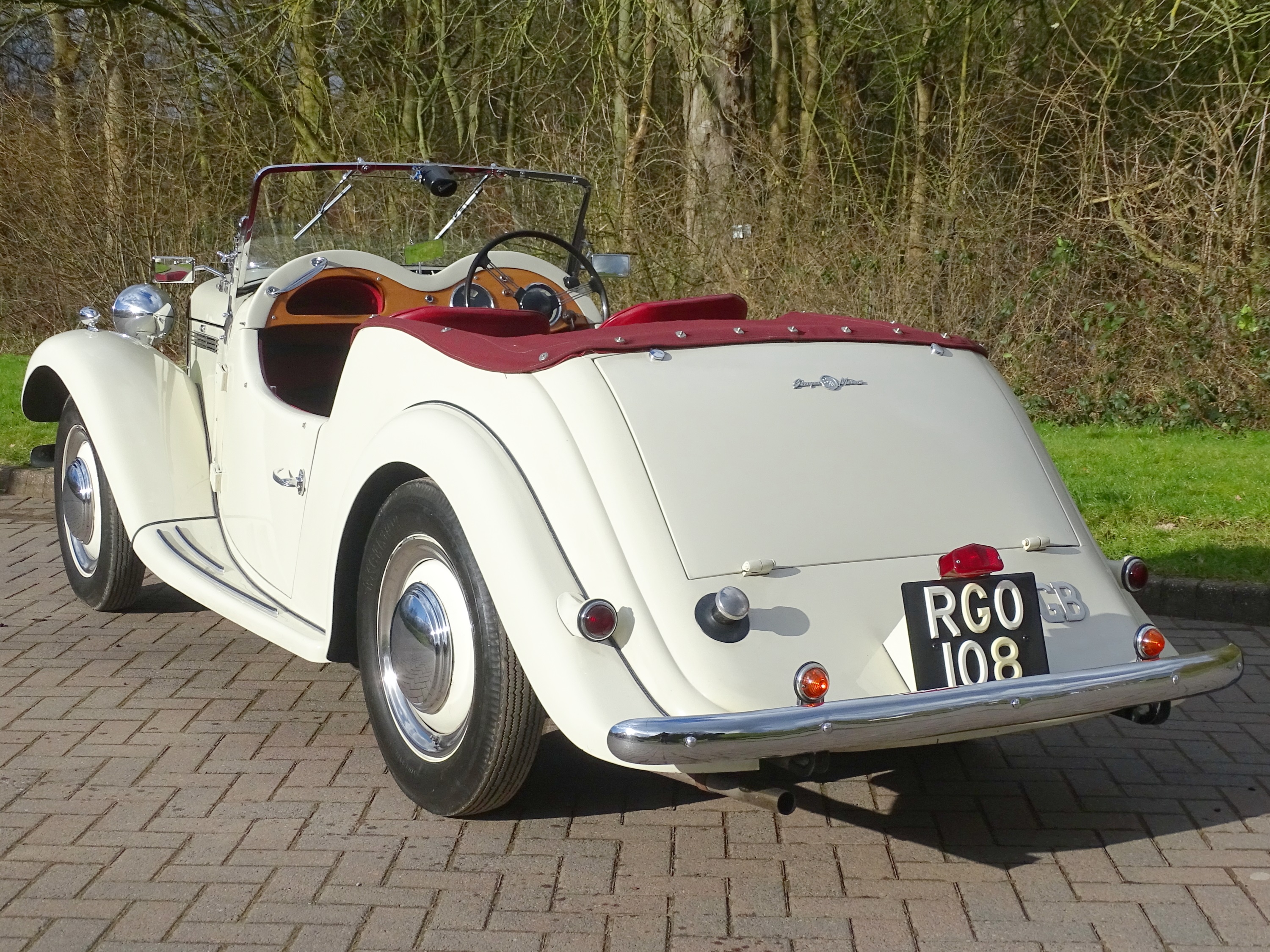 Lot 62 - 1955 Singer 4AD Roadster