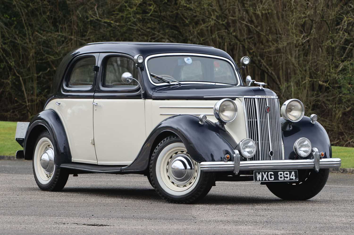 Lot 174 - 1949 Ford V8 Pilot