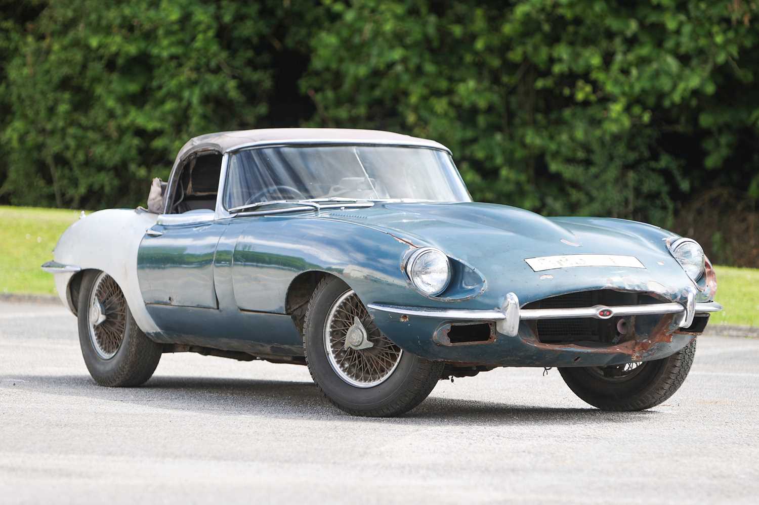 Lot 119 - 1963 Jaguar E-Type 3.8 Roadster