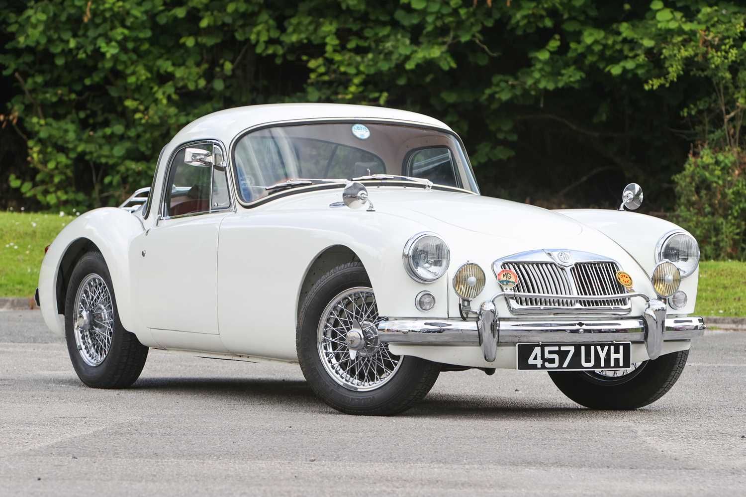 Lot 122 - 1958 MG A 1500 Coupe