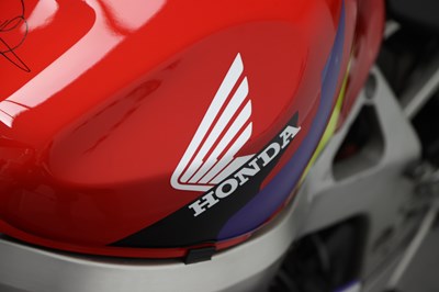 Lot 36 - 1996 Honda CBR900RRT Fireblade