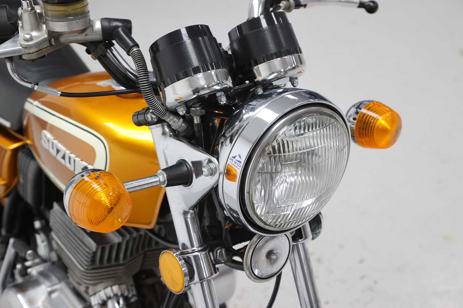 Lot 10 - 1975 Suzuki GT185