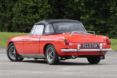 Lot 189 - 1974 MG B Roadster