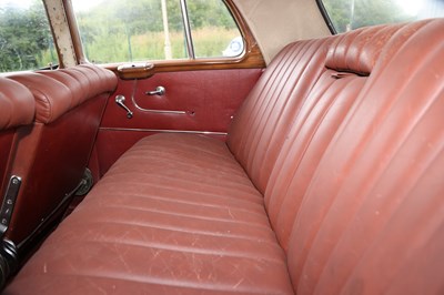 Lot 181 - 1959 Mercedes-Benz 220 S Saloon