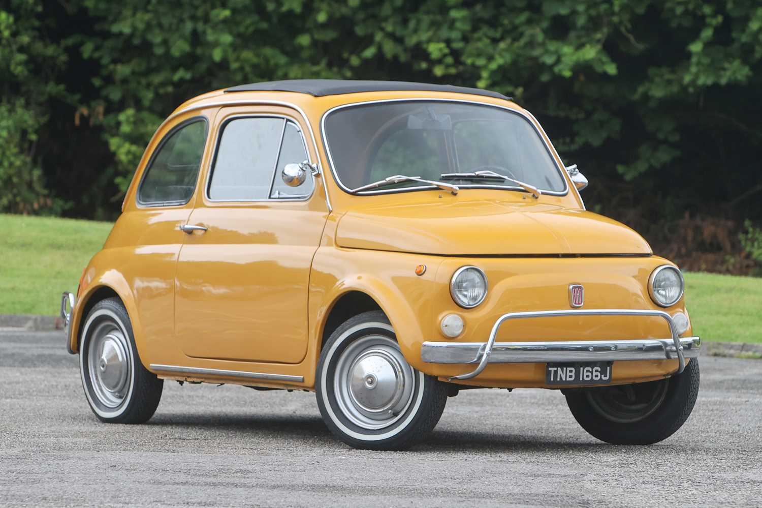 Lot 136 - 1971 Fiat 500 L