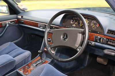 Lot 43 - 1990 Mercedes-Benz 420 SE