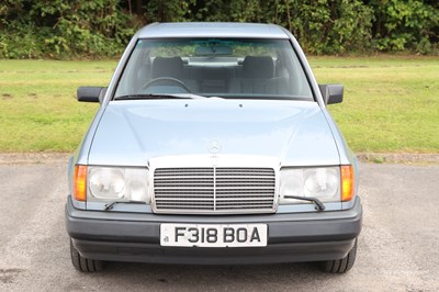 Lot 13 - 1989 Mercedes-Benz 300 E 4Matic