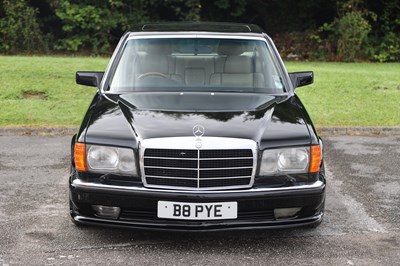 Lot 105 - 1989 Mercedes-Benz 560 SEL