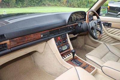 Lot 105 - 1989 Mercedes-Benz 560 SEL