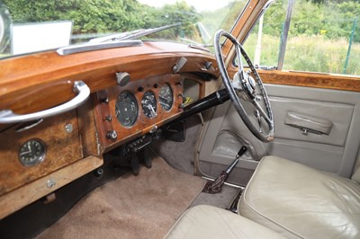 Lot 97 - 1949 Bentley MK VI Saloon