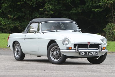 Lot 33 - 1974 MG B Roadster