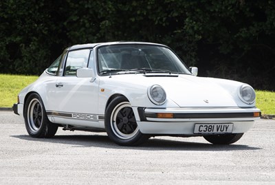 Lot 37 - 1985 Porsche 911 Carrera 3.2 Targa