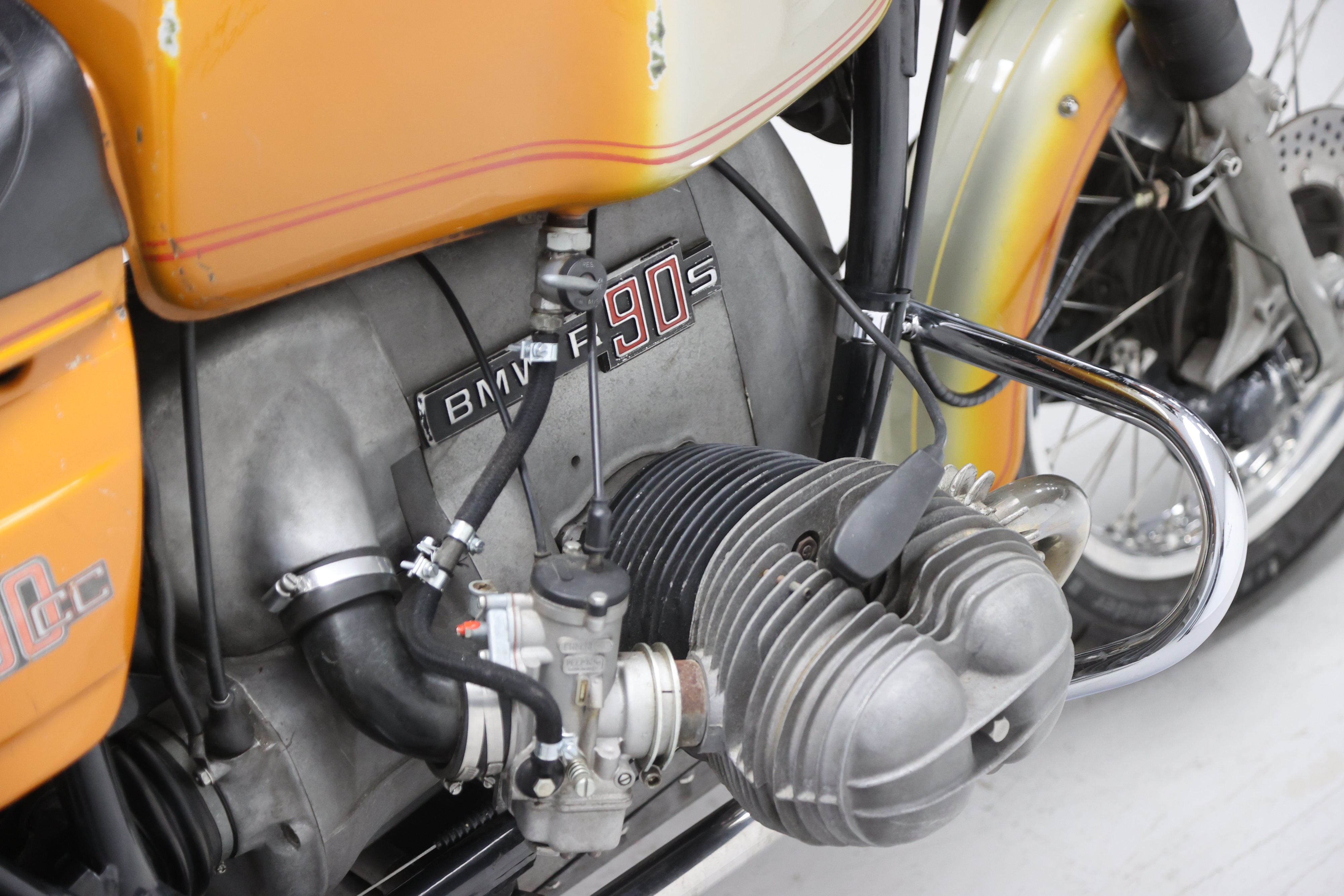 Lot 217 - 1977 BMW R90S