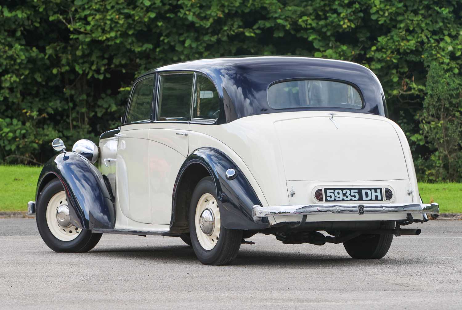 Db18 Lot 26 - 1948 Daimler DB18 Saloon
