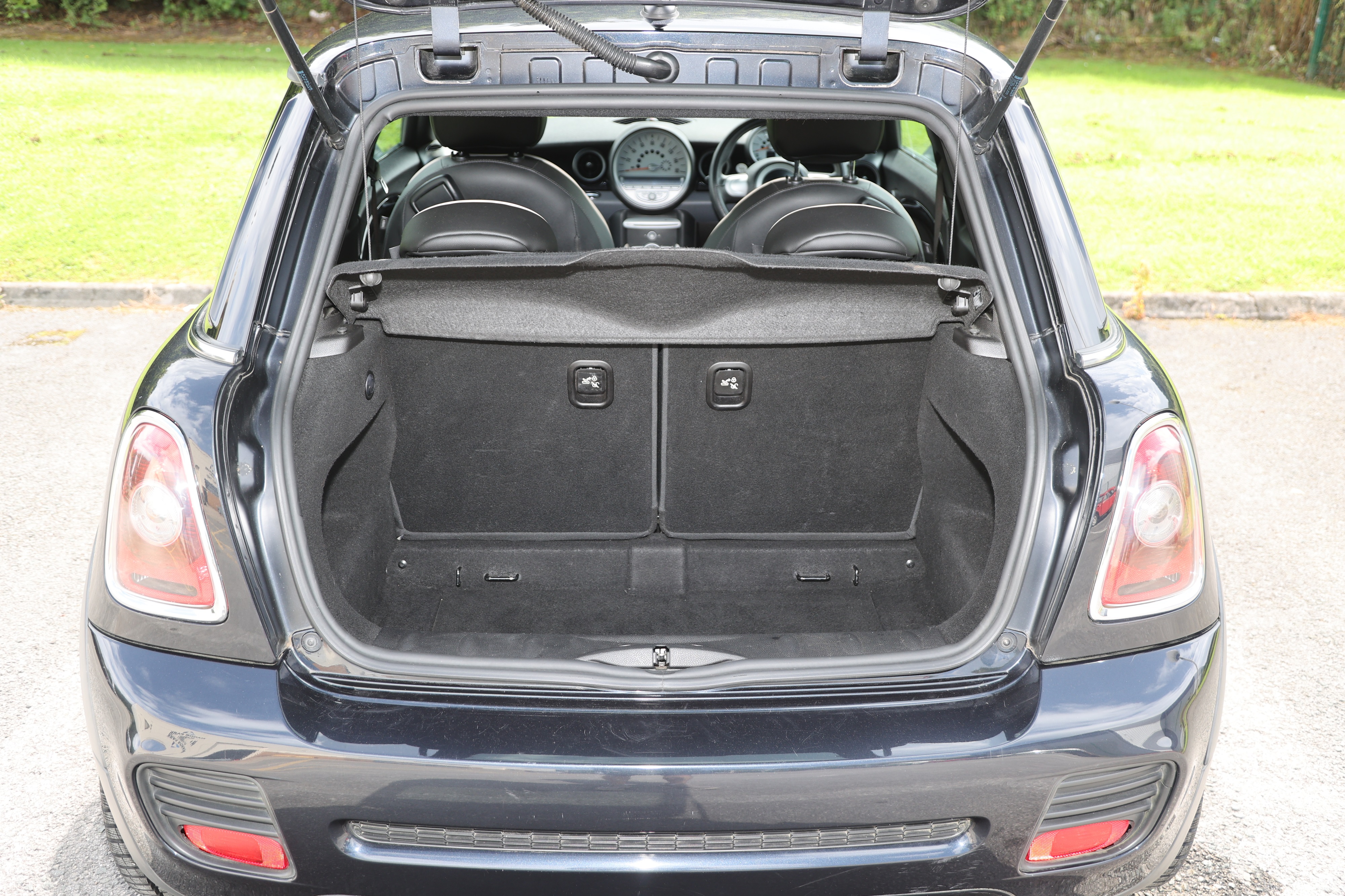 Lot 36 - 2008 Mini Cooper S John Cooper Works