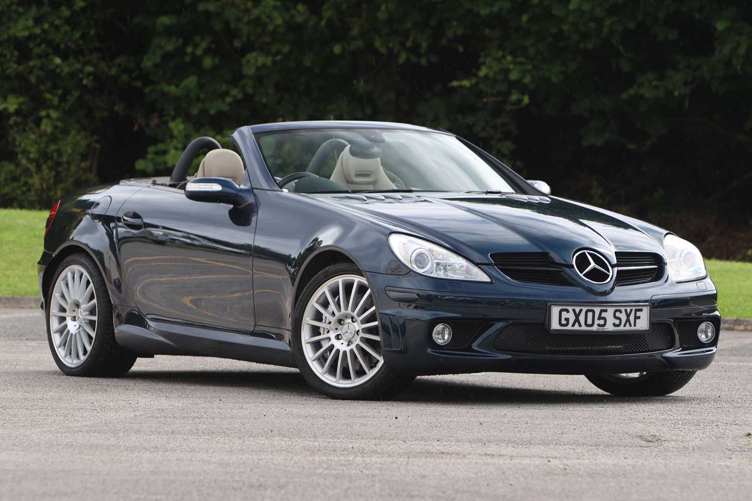 Lot 60 - 2005 Mercedes-Benz SLK 55 AMG