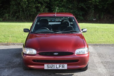 Lot 111 - 1998 Ford Escort 1.6 Finesse