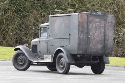 Lot 118 - 1932 Renault KZ7 Van