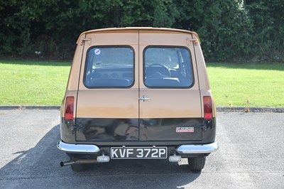 Lot 114 - 1975 Ford Escort 30 1100 Van