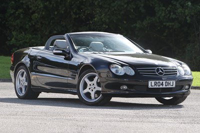 Lot 2004 Mercedes-Benz SL 500