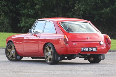 Lot 61 - 1972 MG B GT